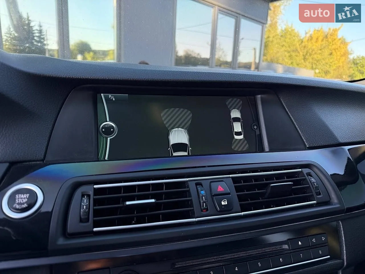 2010 BMW 5er - мініатюра 25