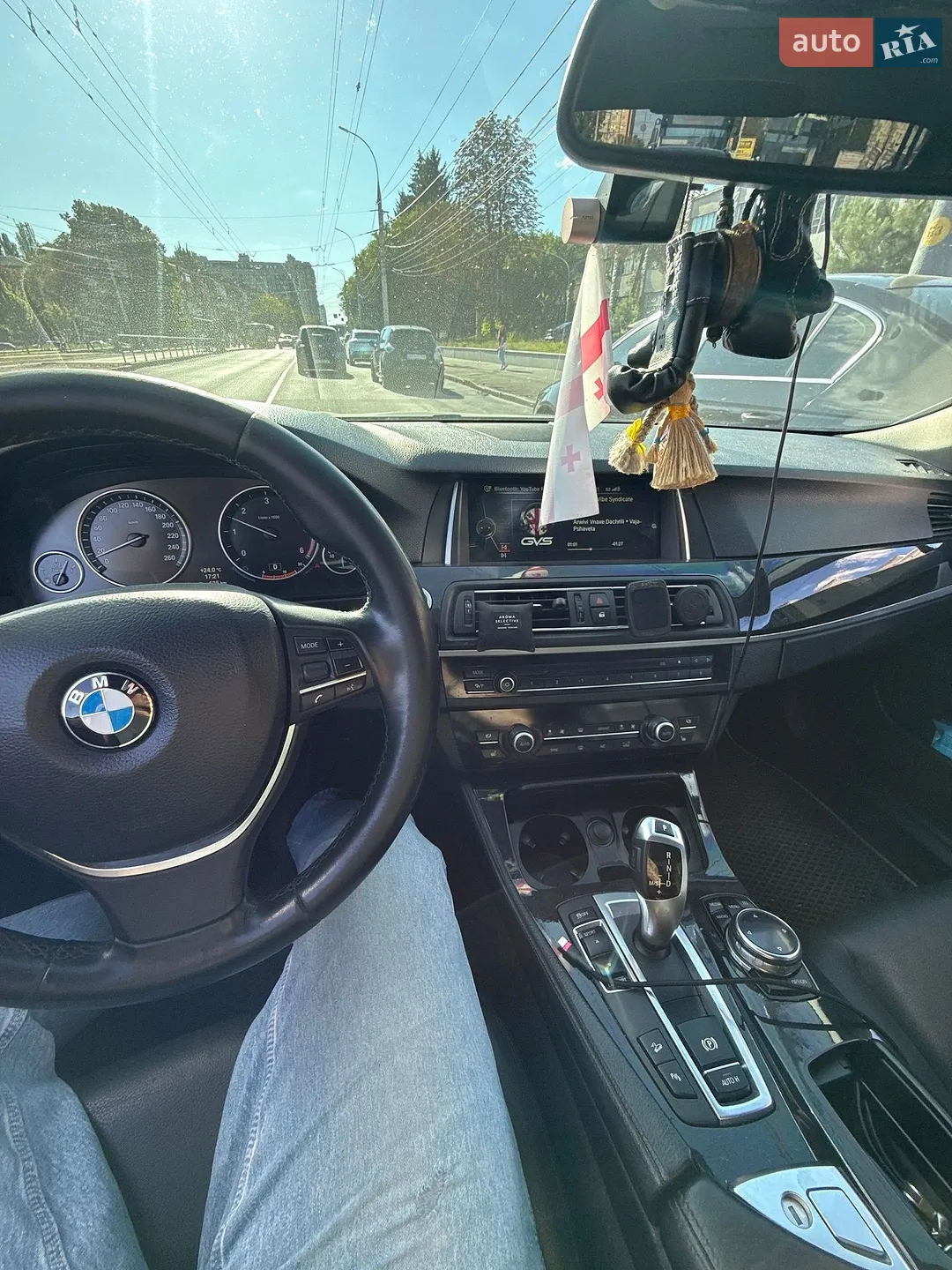 2013 BMW 5er - мініатюра 11