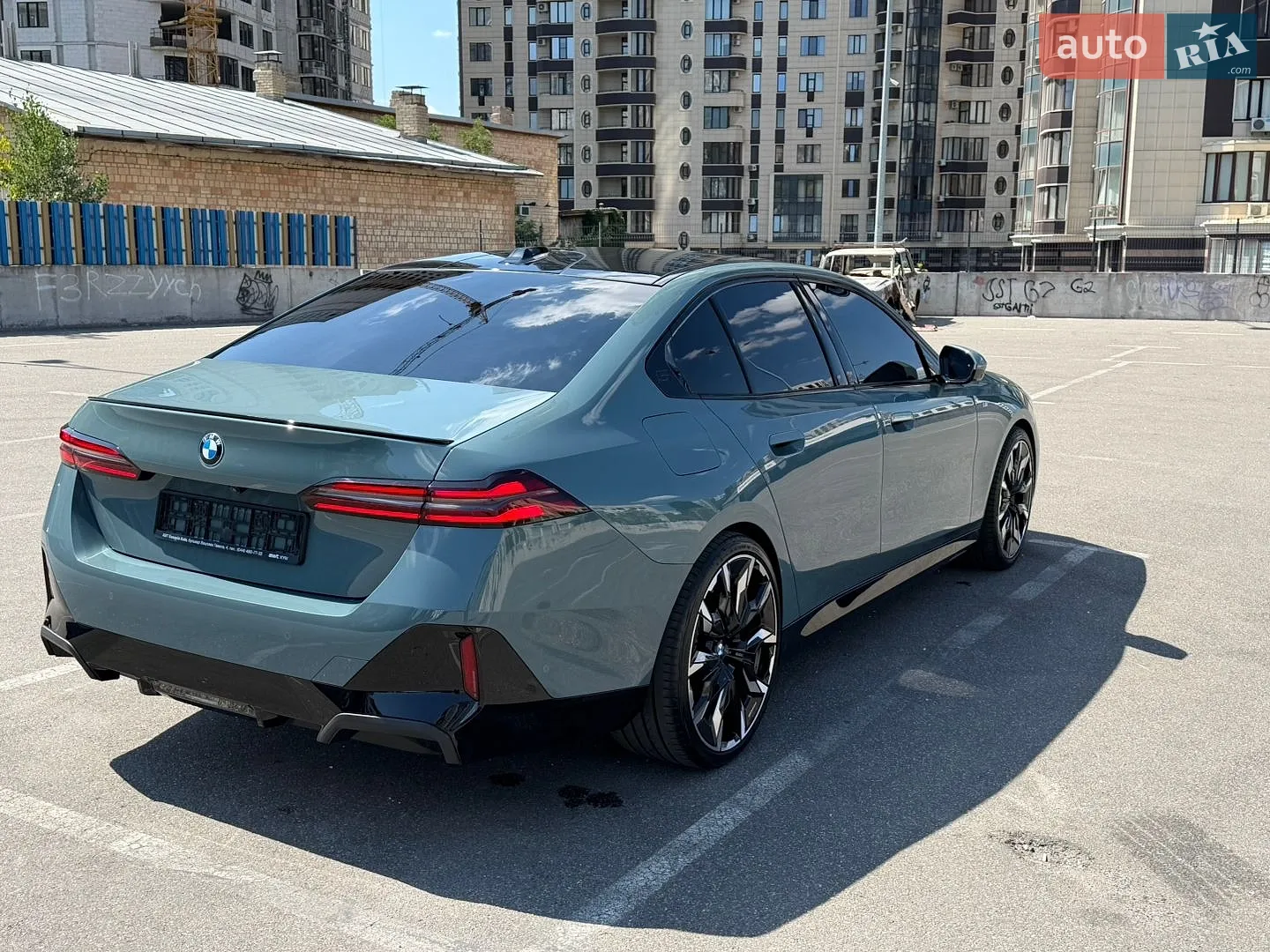 2024 BMW 5er - мініатюра 5