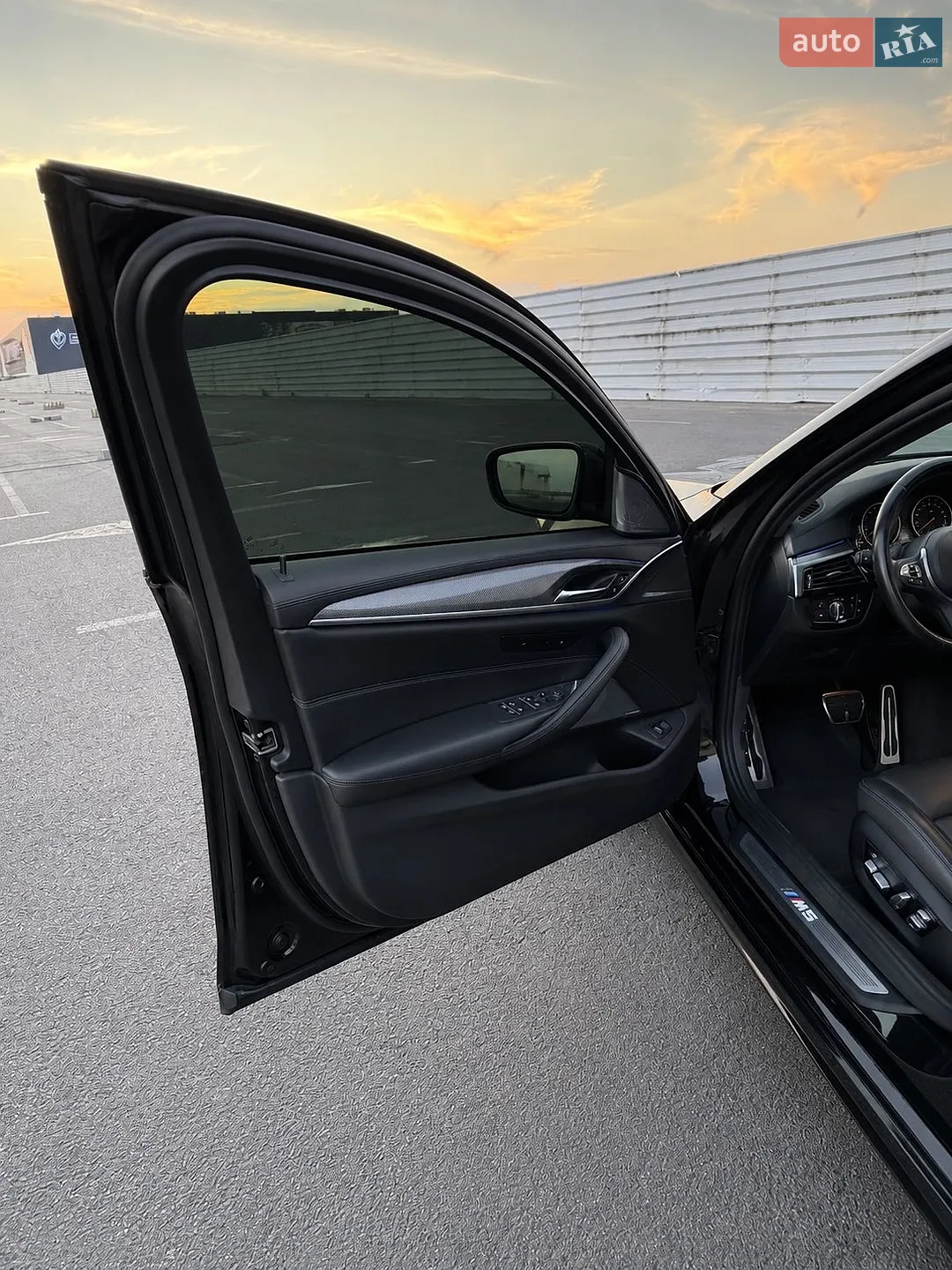 2017 BMW 5er - мініатюра 14