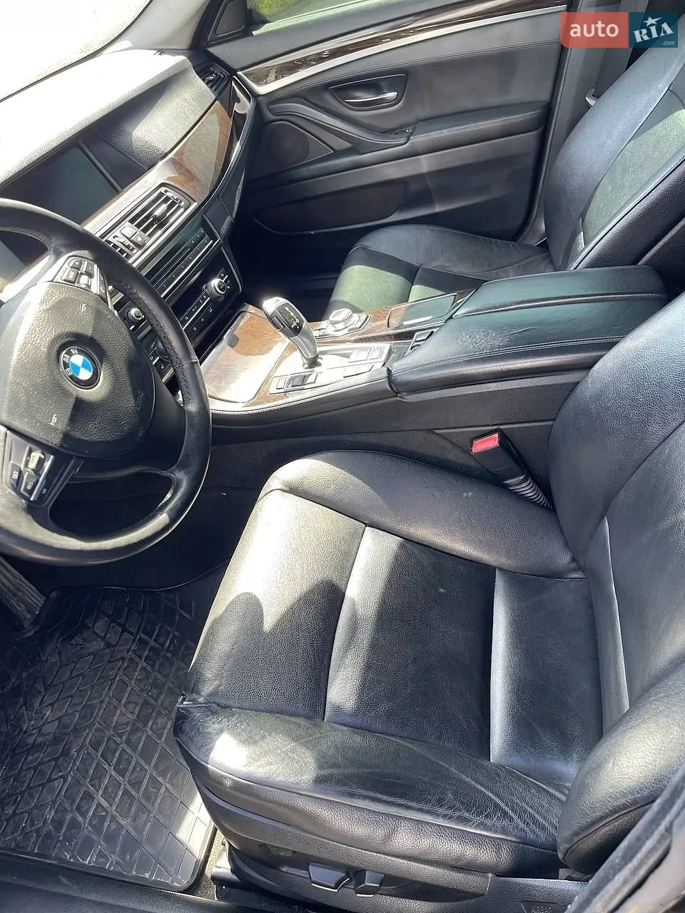 2012 BMW 5er - мініатюра 13