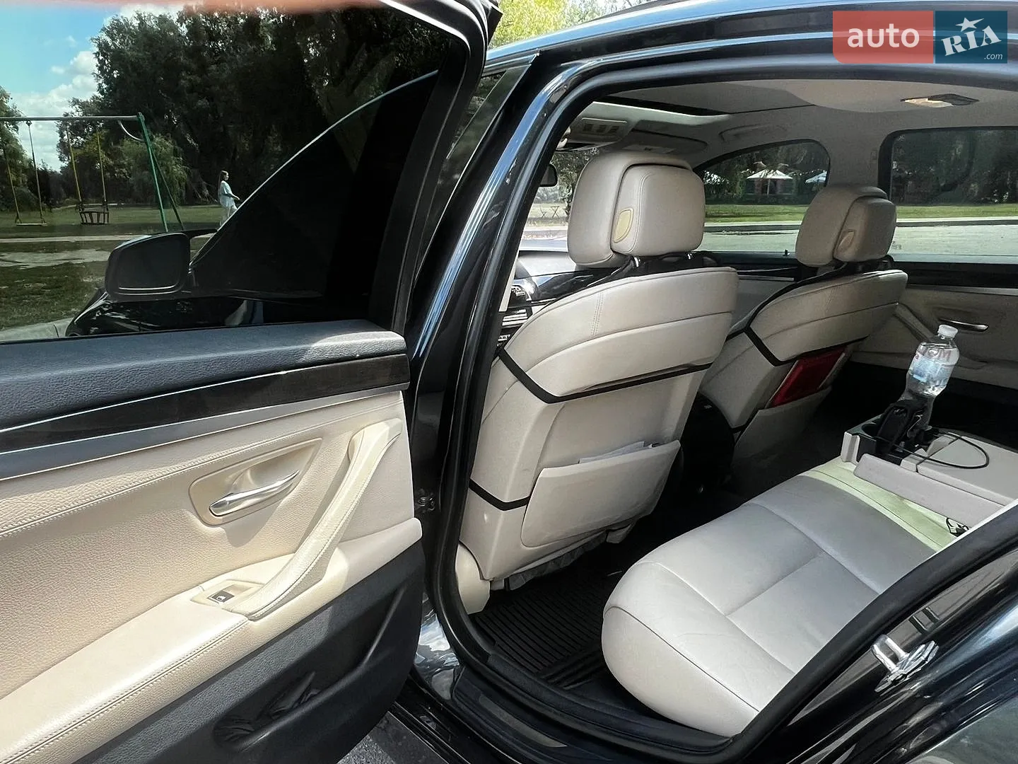 2011 BMW 5er - мініатюра 8