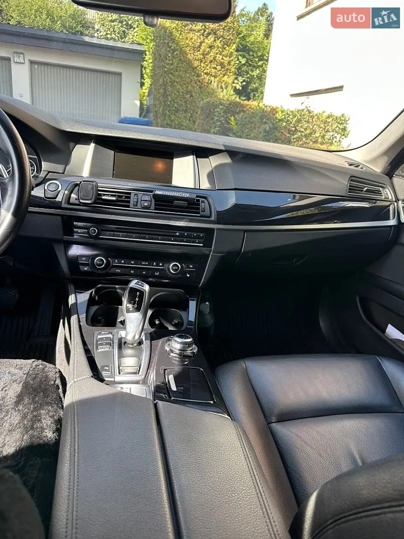 2016 BMW 5er - мініатюра 11