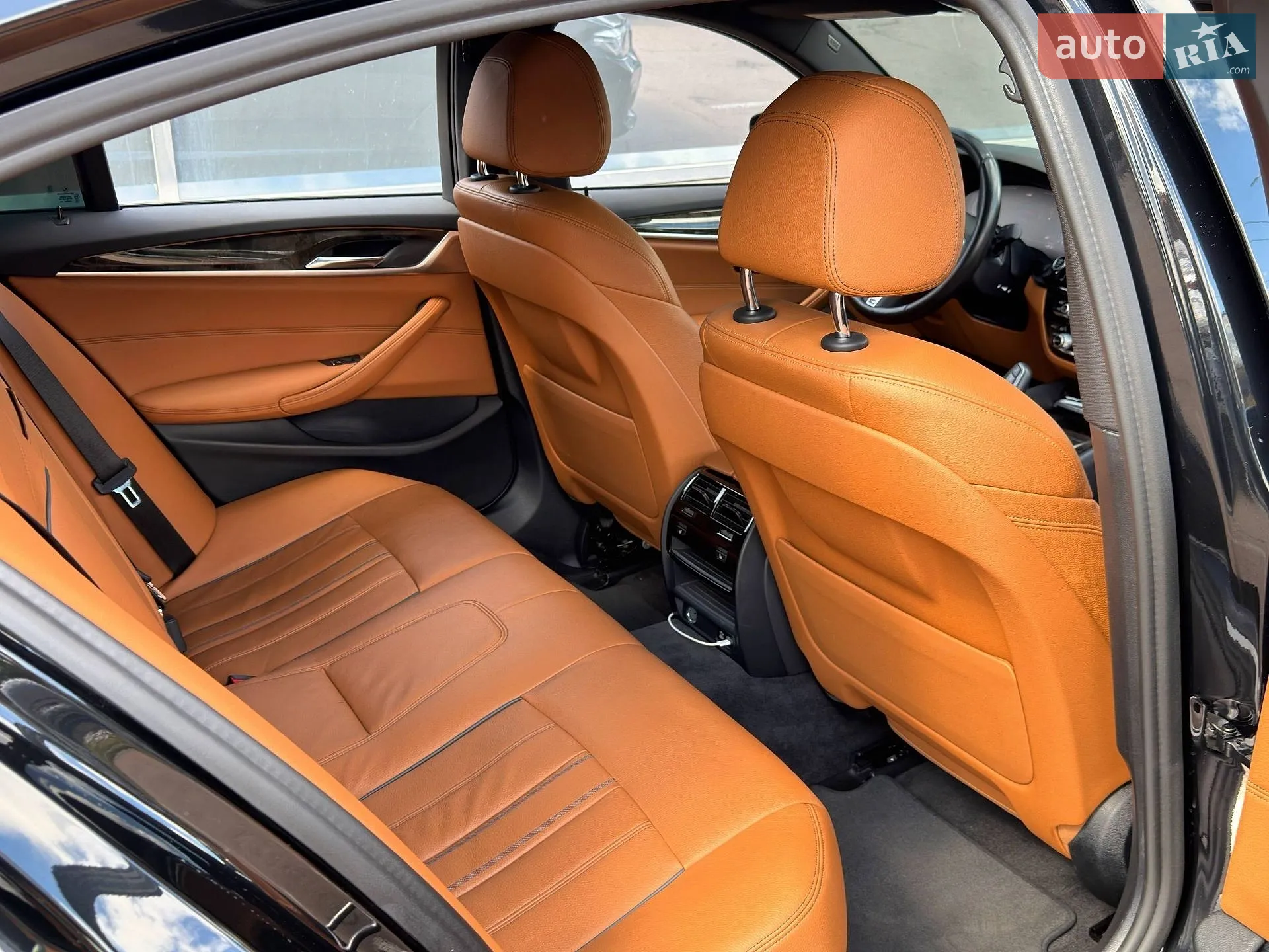 2020 BMW 5er - мініатюра 23