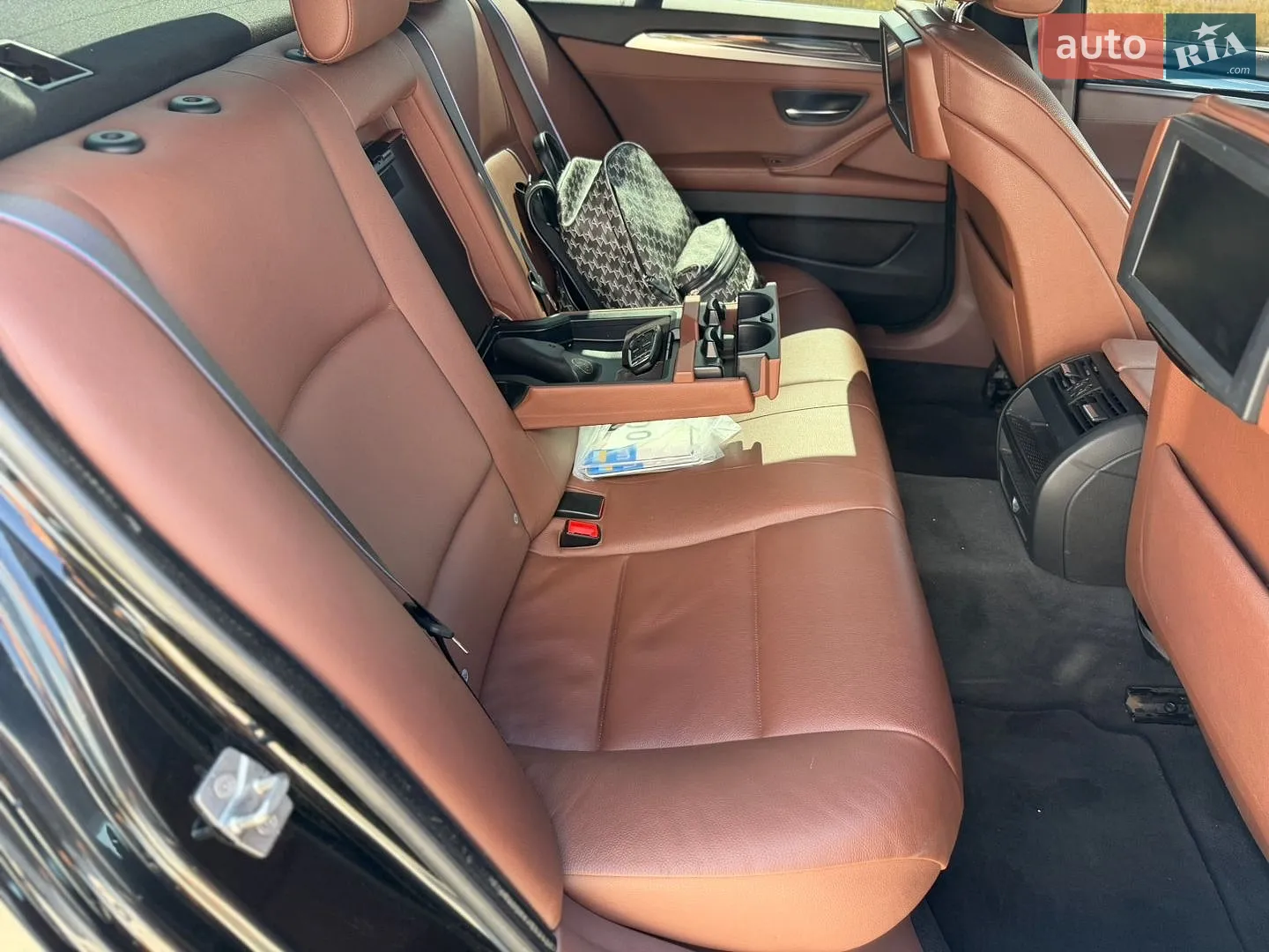 2011 BMW 5er - мініатюра 27