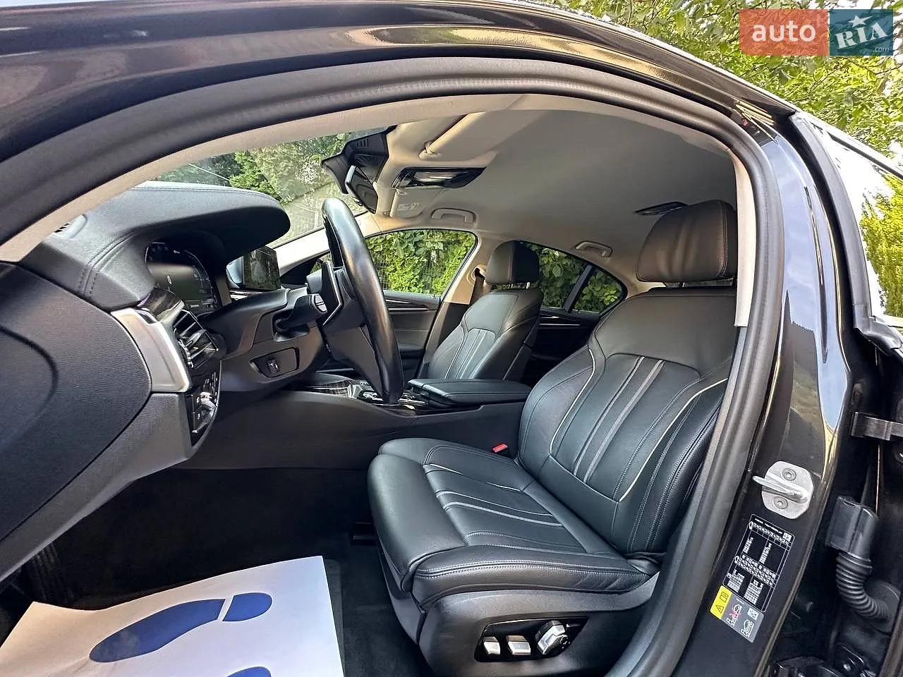 2020 BMW 5er - мініатюра 12