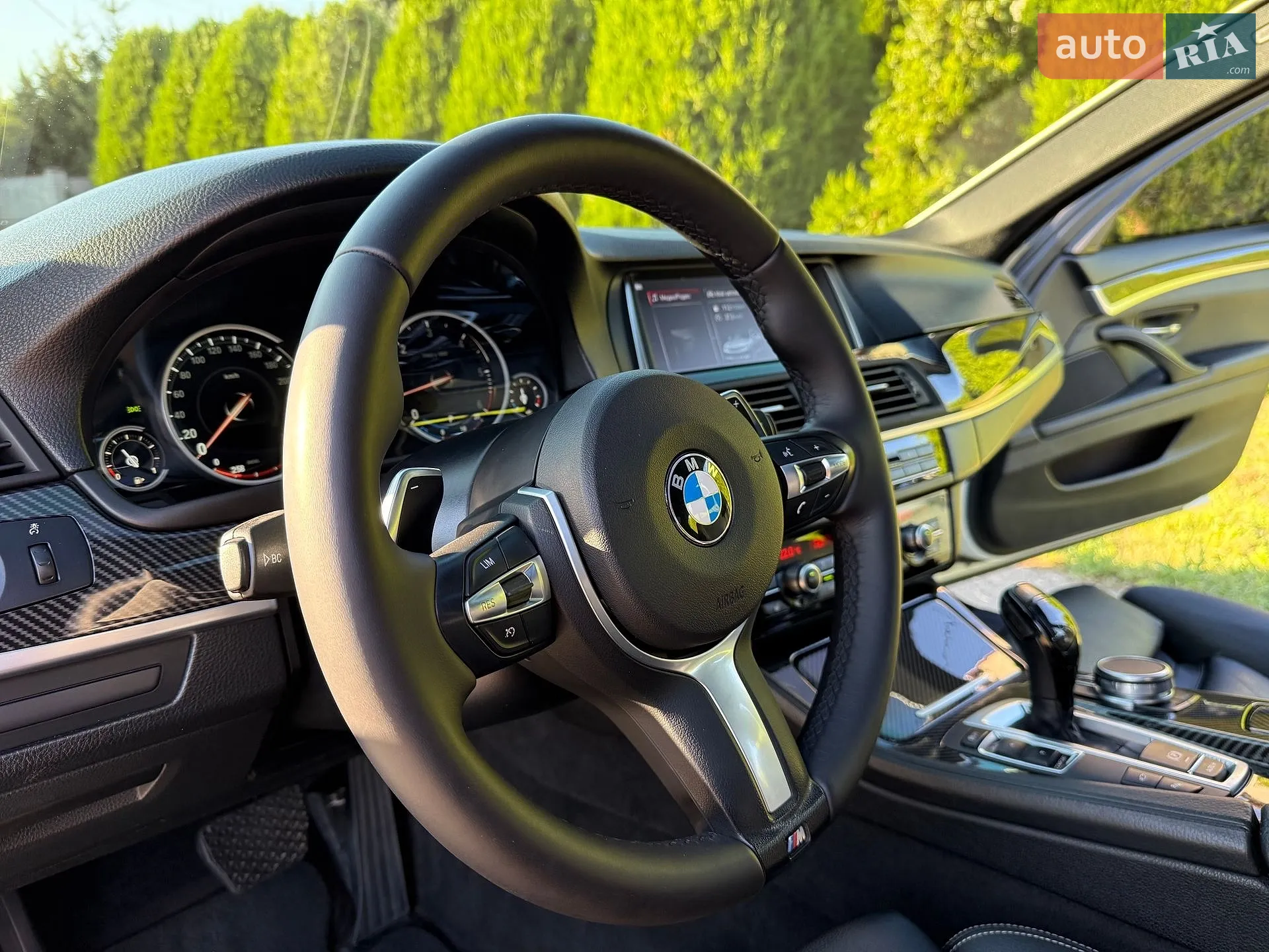 2013 BMW 5er - мініатюра 18