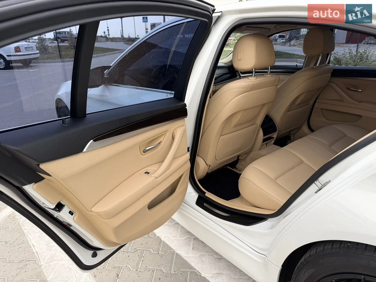 2014 BMW 5er - мініатюра 14