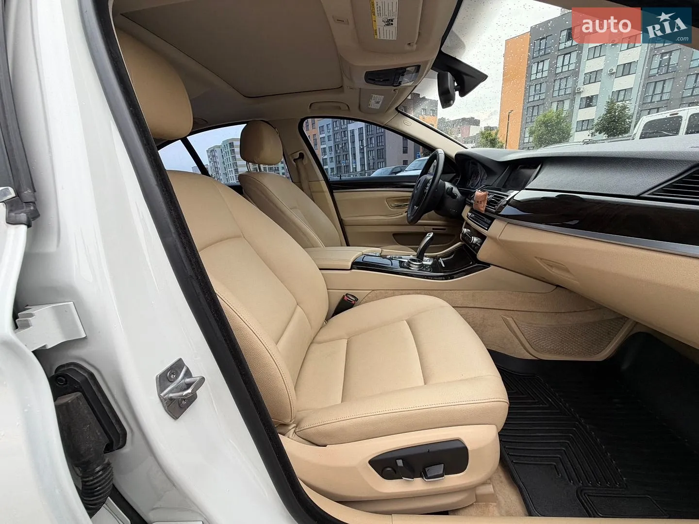 2014 BMW 5er - мініатюра 17