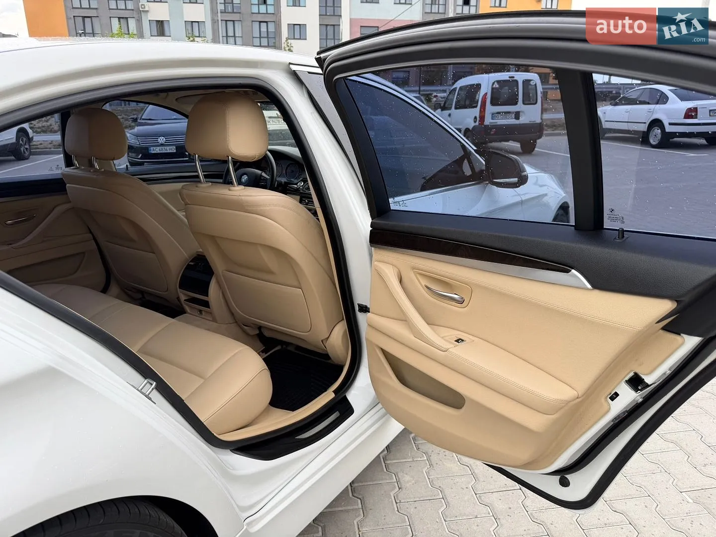 2014 BMW 5er - мініатюра 19