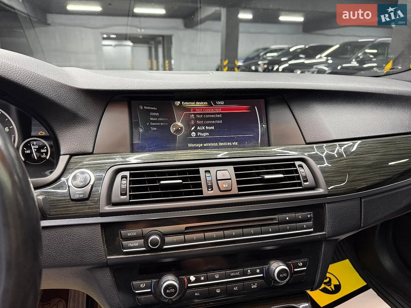 2013 BMW 5er - мініатюра 21
