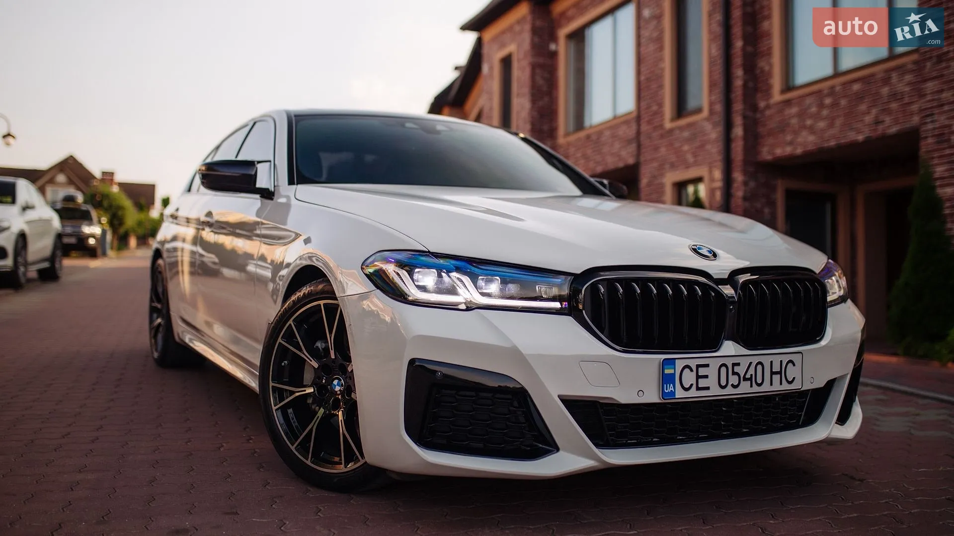 2017 BMW 5er - мініатюра 2