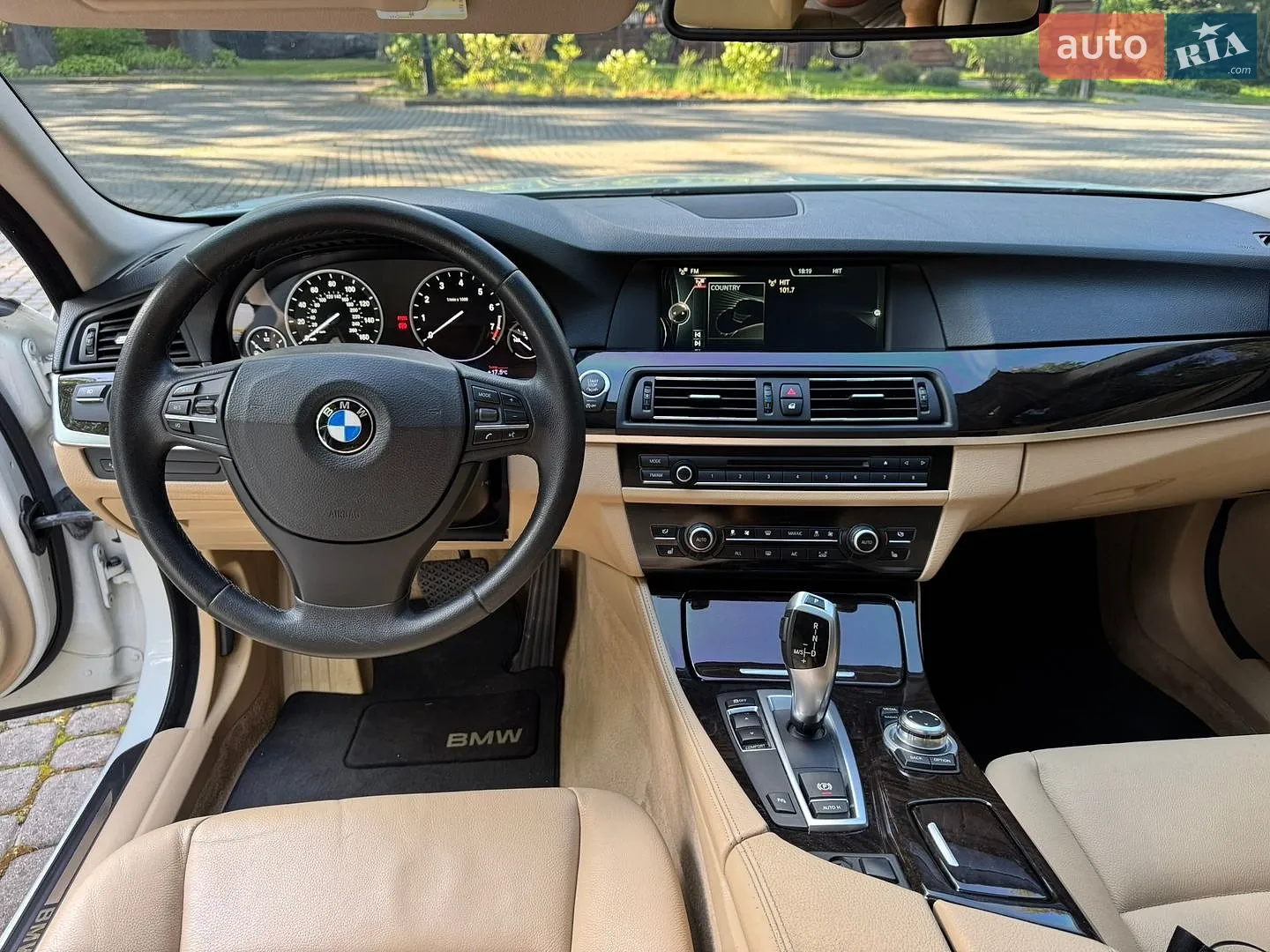 2012 BMW 5er - мініатюра 11