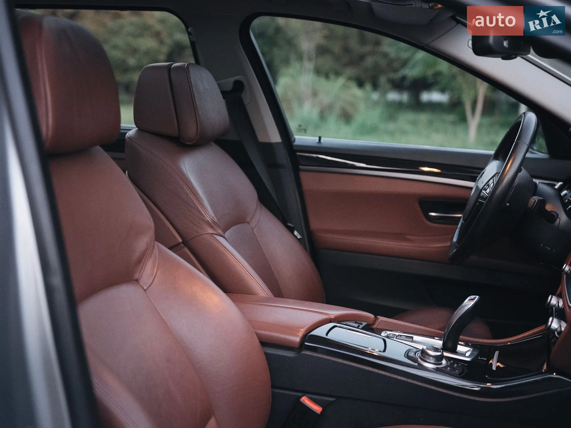 2012 BMW 5er - мініатюра 41
