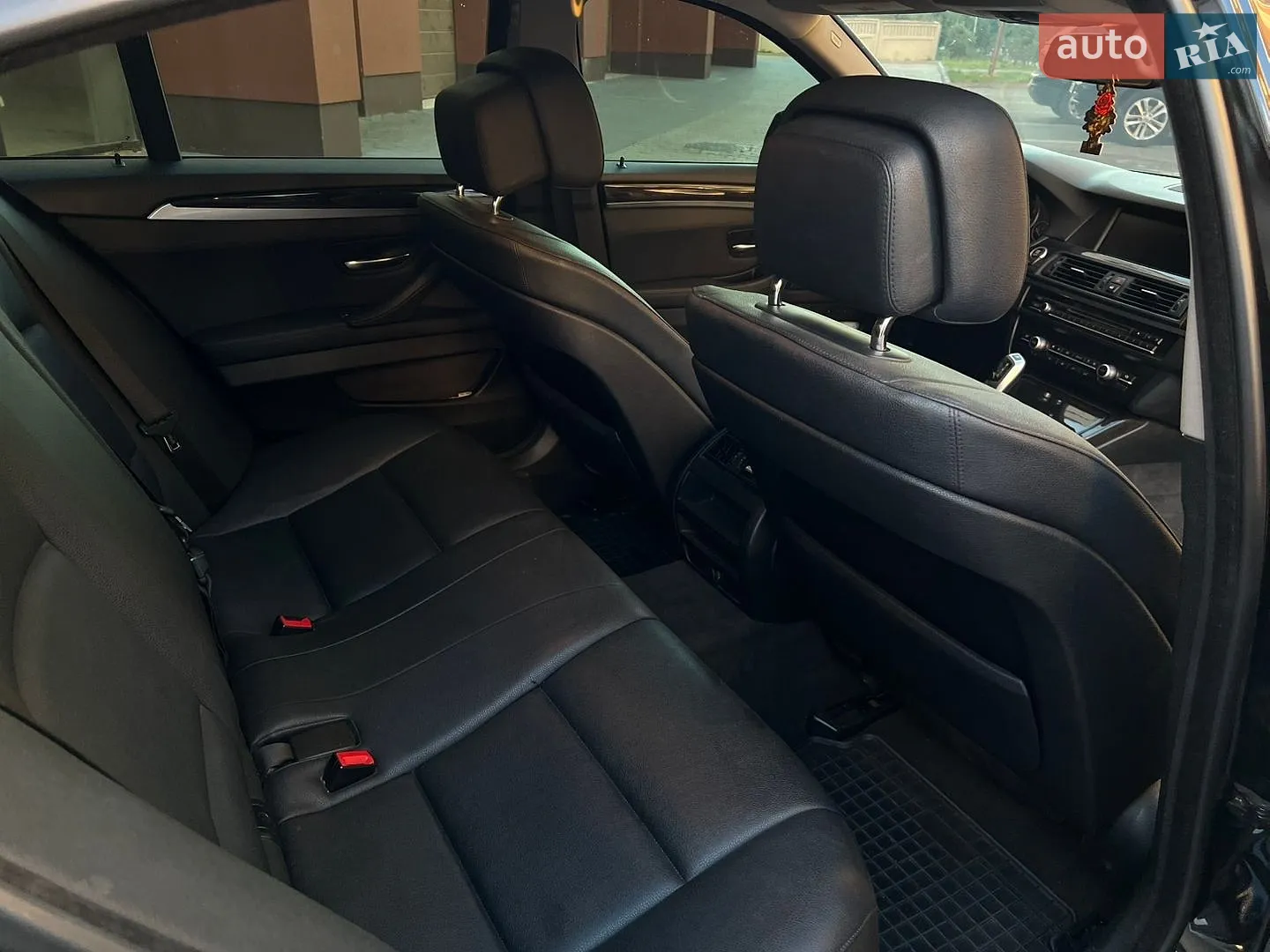 2013 BMW 5er - мініатюра 18
