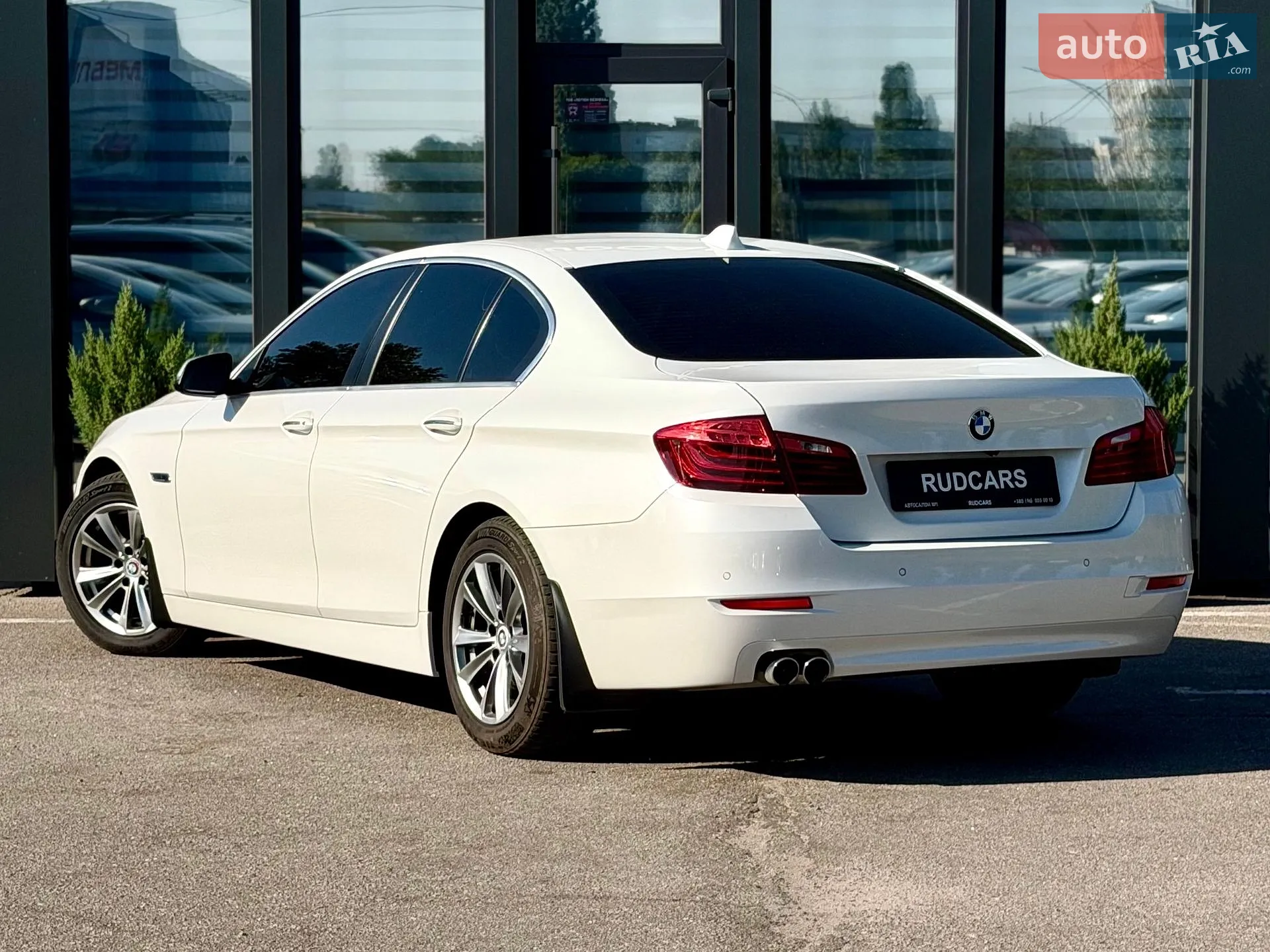 2016 BMW 5er - мініатюра 4