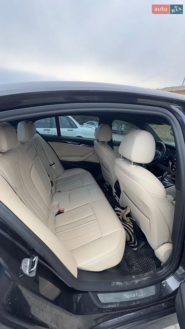 2017 BMW 5er - мініатюра 9