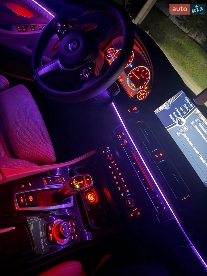 2011 BMW 5er - мініатюра 17
