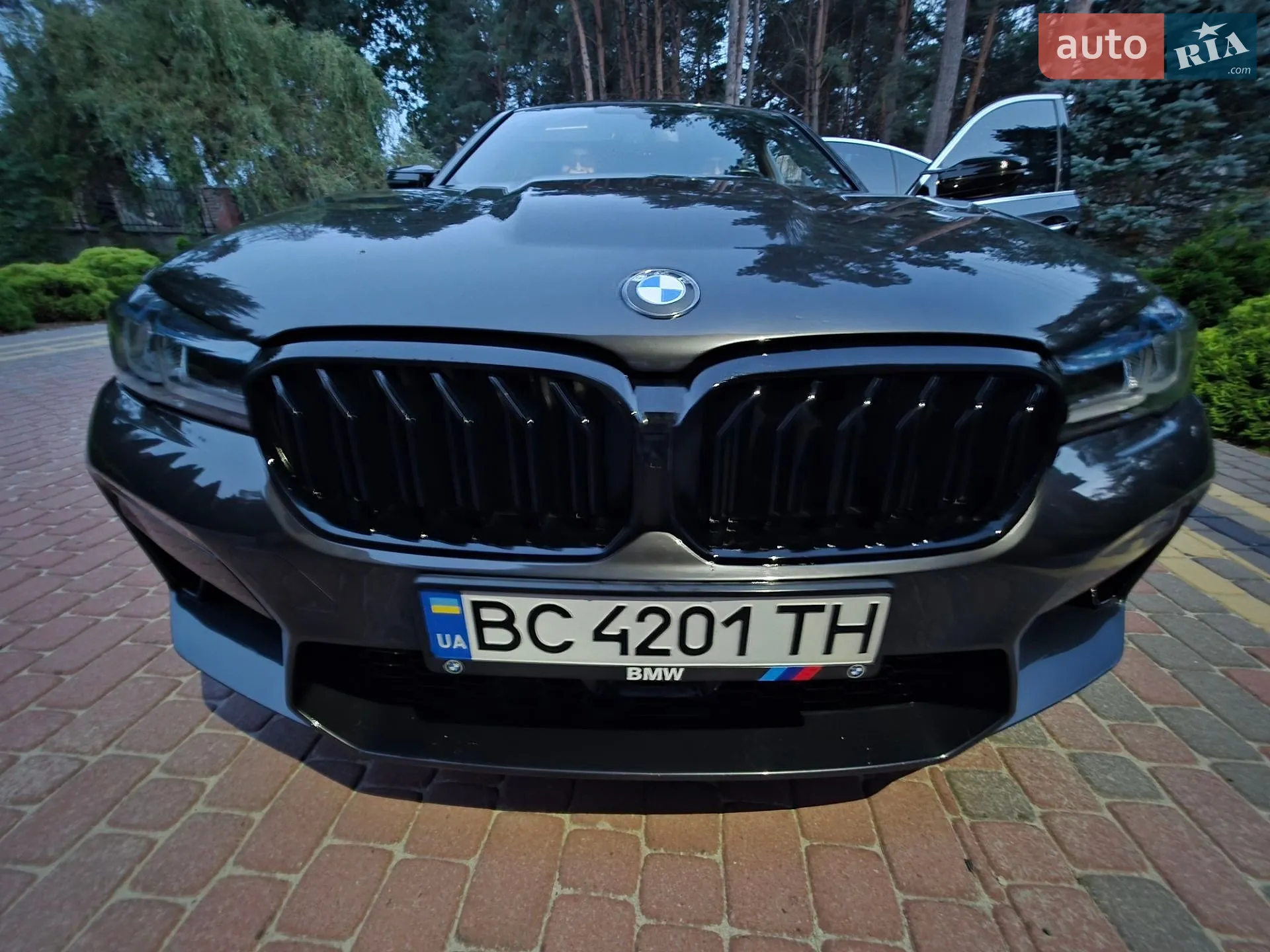 2017 BMW 5er - мініатюра 2