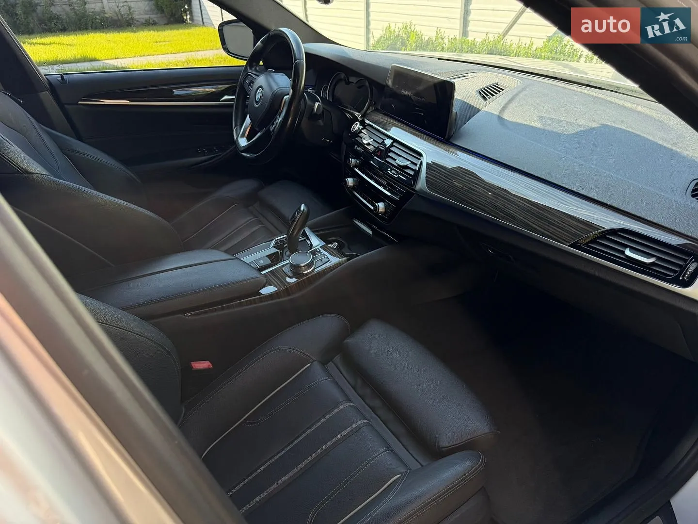 2017 BMW 5er - мініатюра 22