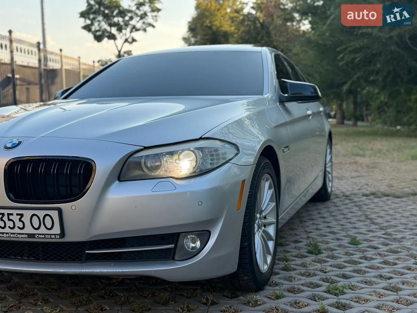 2011 BMW 5er - мініатюра 12