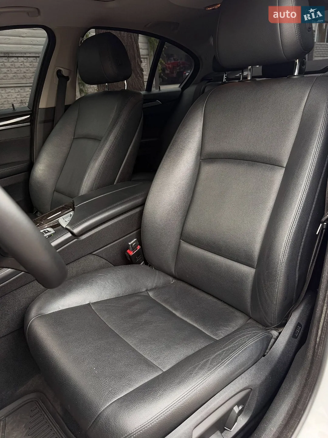 2013 BMW 5er - мініатюра 13