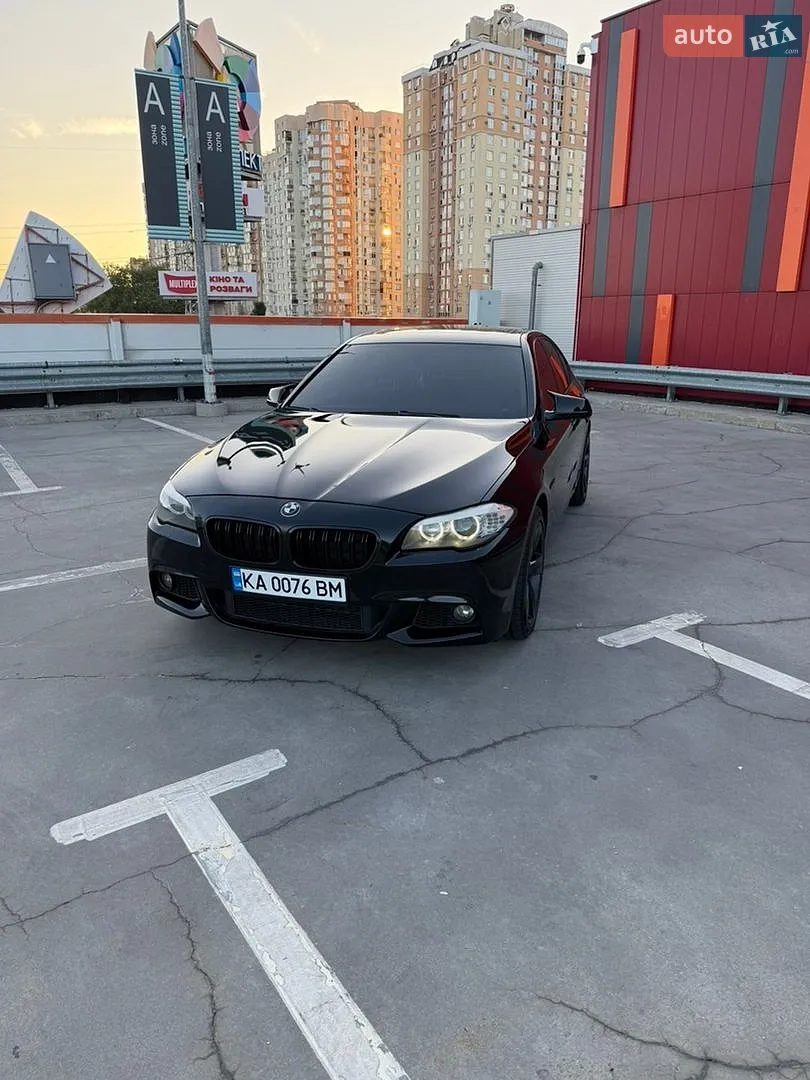 2013 BMW 5er - мініатюра 2