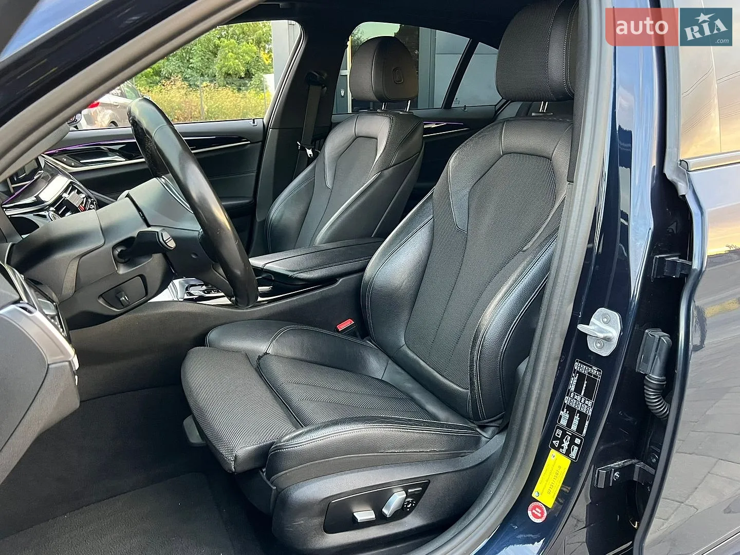 2017 BMW 5er - мініатюра 22
