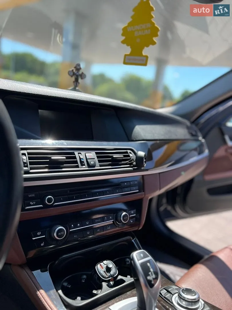 2012 BMW 5er - мініатюра 19