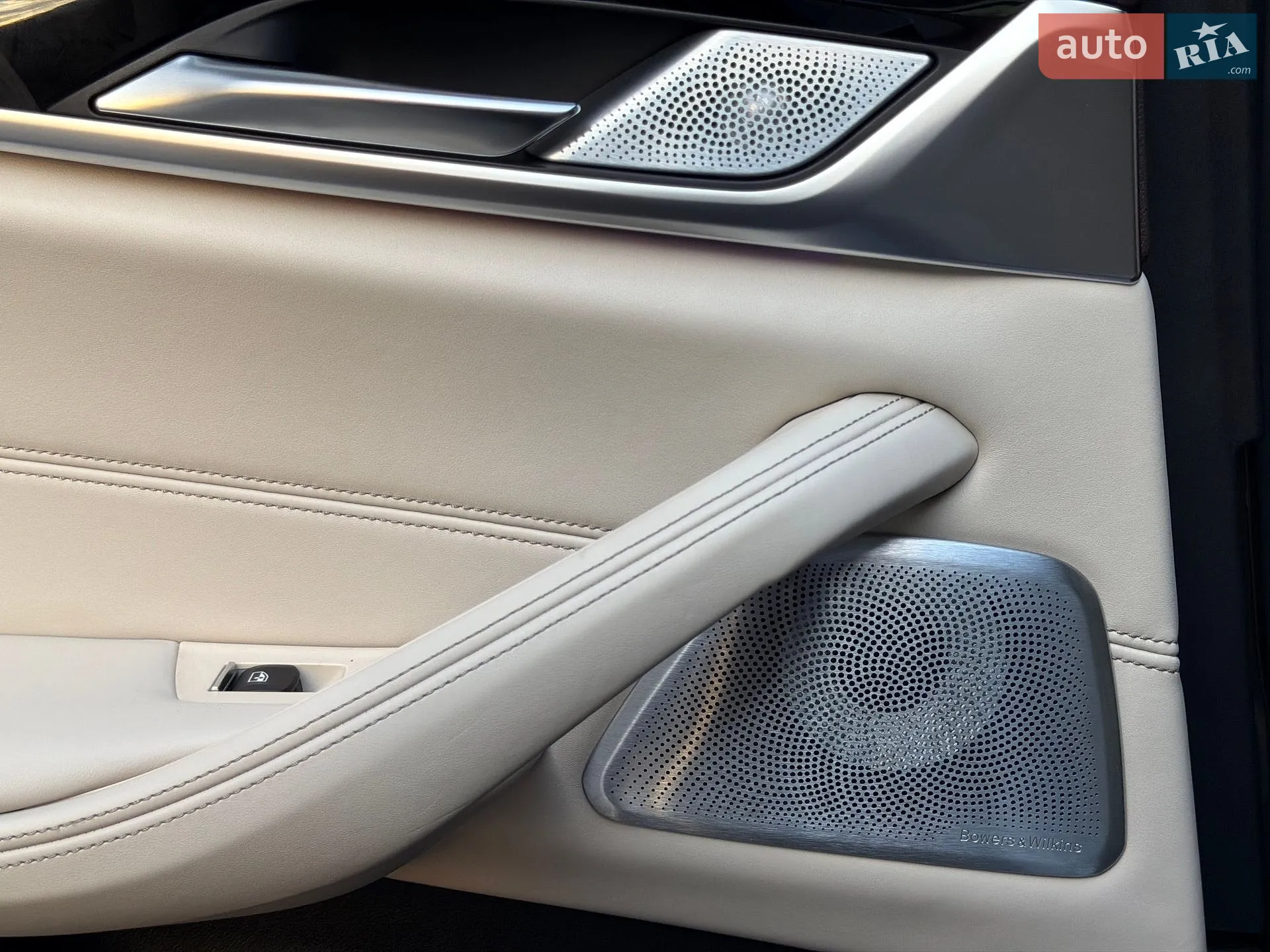 2017 BMW 5er - мініатюра 31