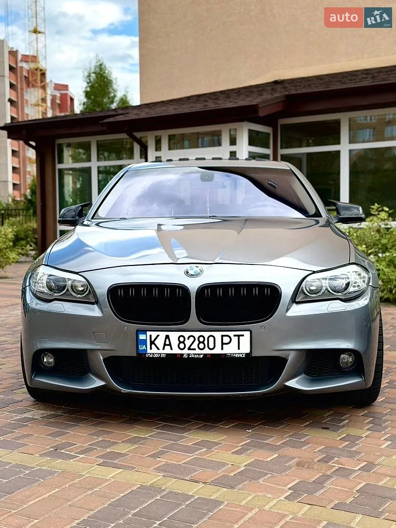 2012 BMW 5er - мініатюра 2
