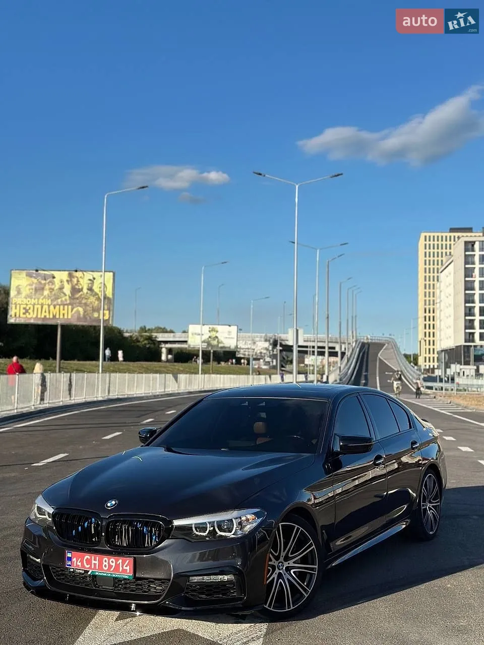 2018 BMW 5er - мініатюра 2