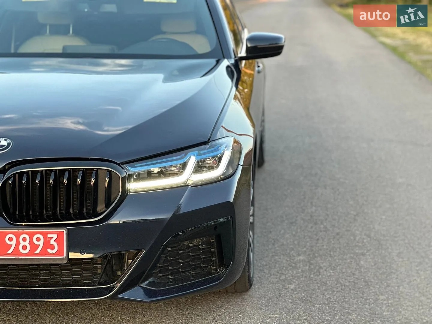 2017 BMW 5er - мініатюра 3