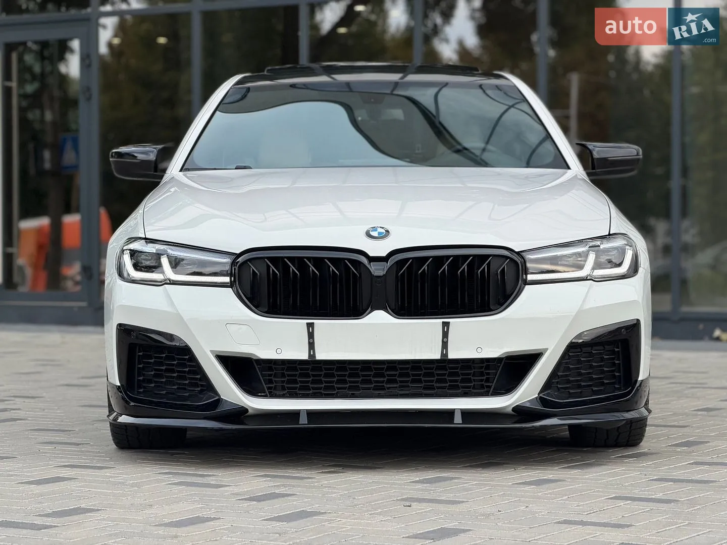 2018 BMW 5er - мініатюра 2