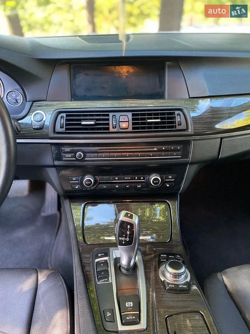 2013 BMW 5er - мініатюра 22
