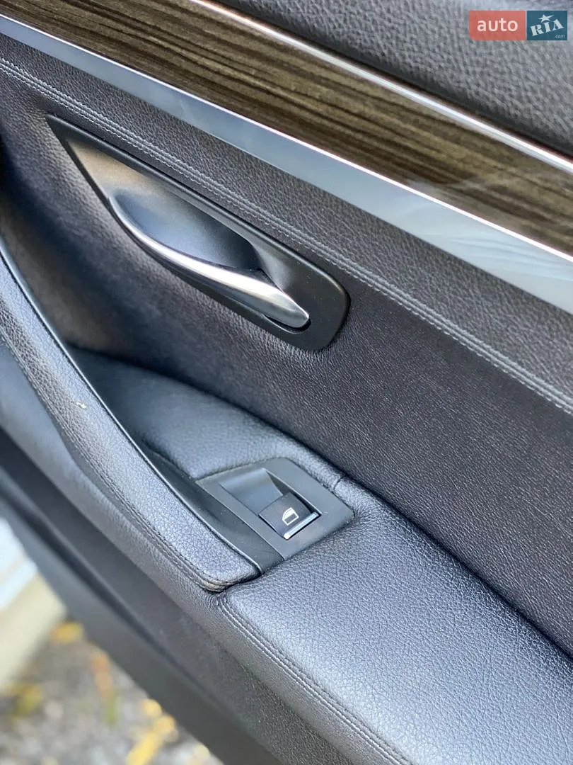 2013 BMW 5er - мініатюра 31