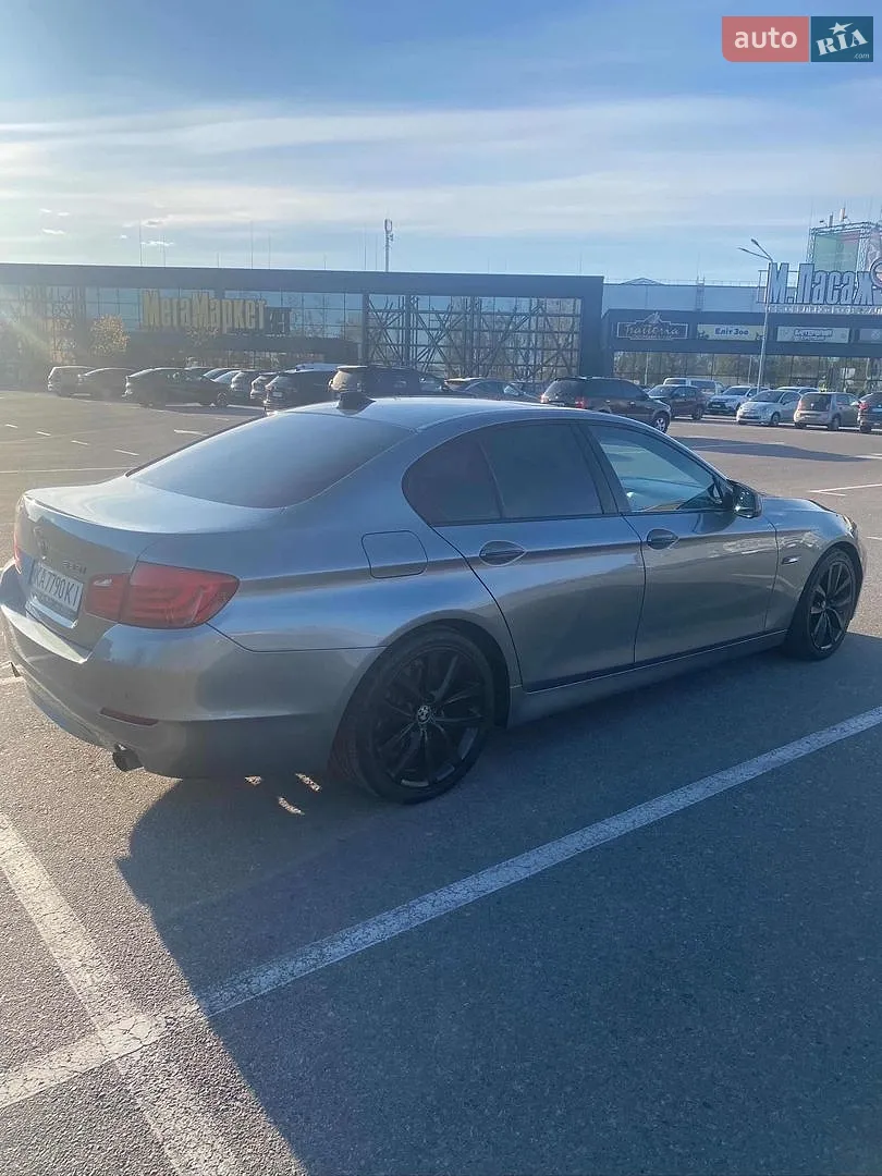 2011 BMW 5er - мініатюра 10