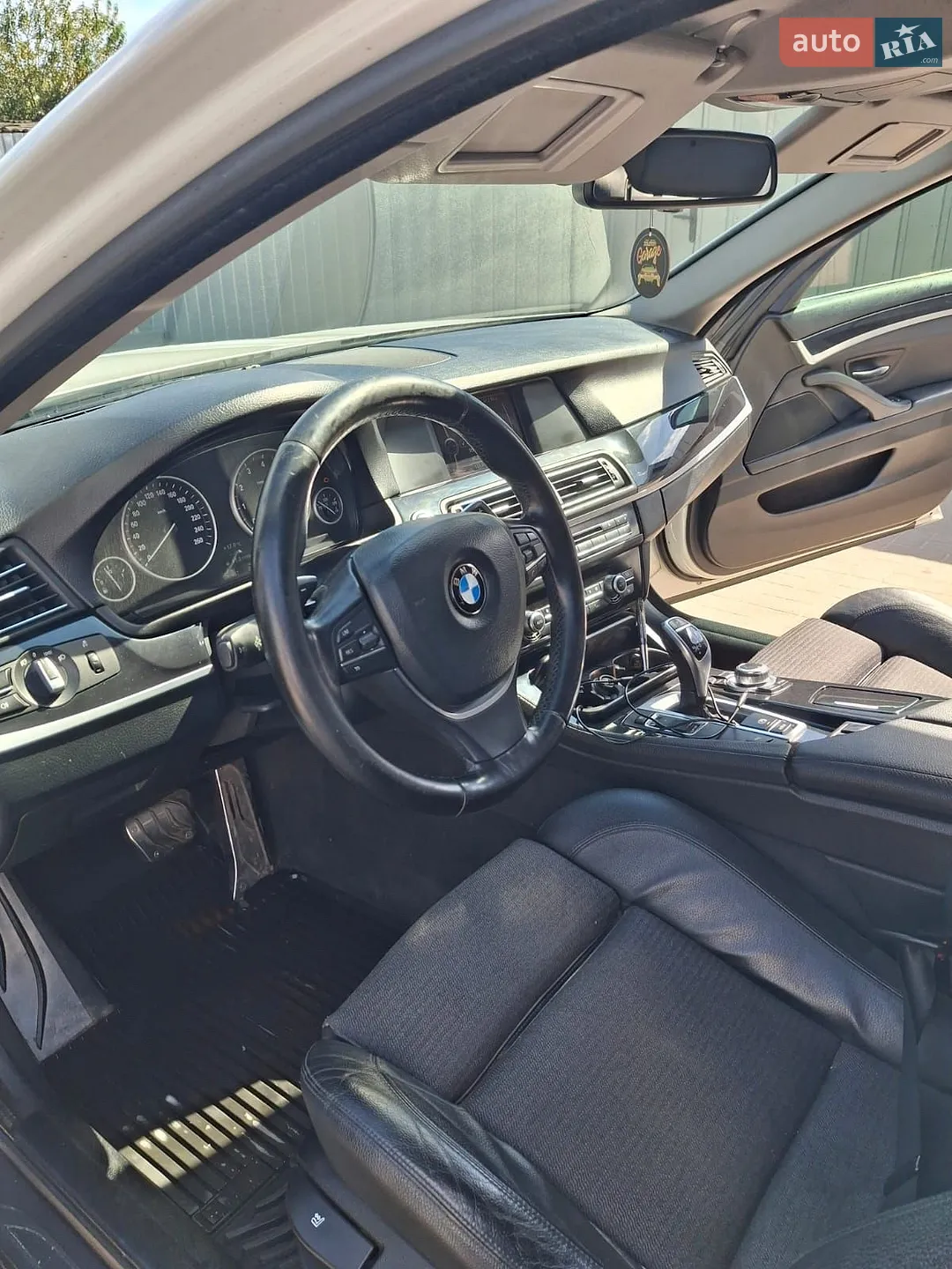 2012 BMW 5er - мініатюра 4