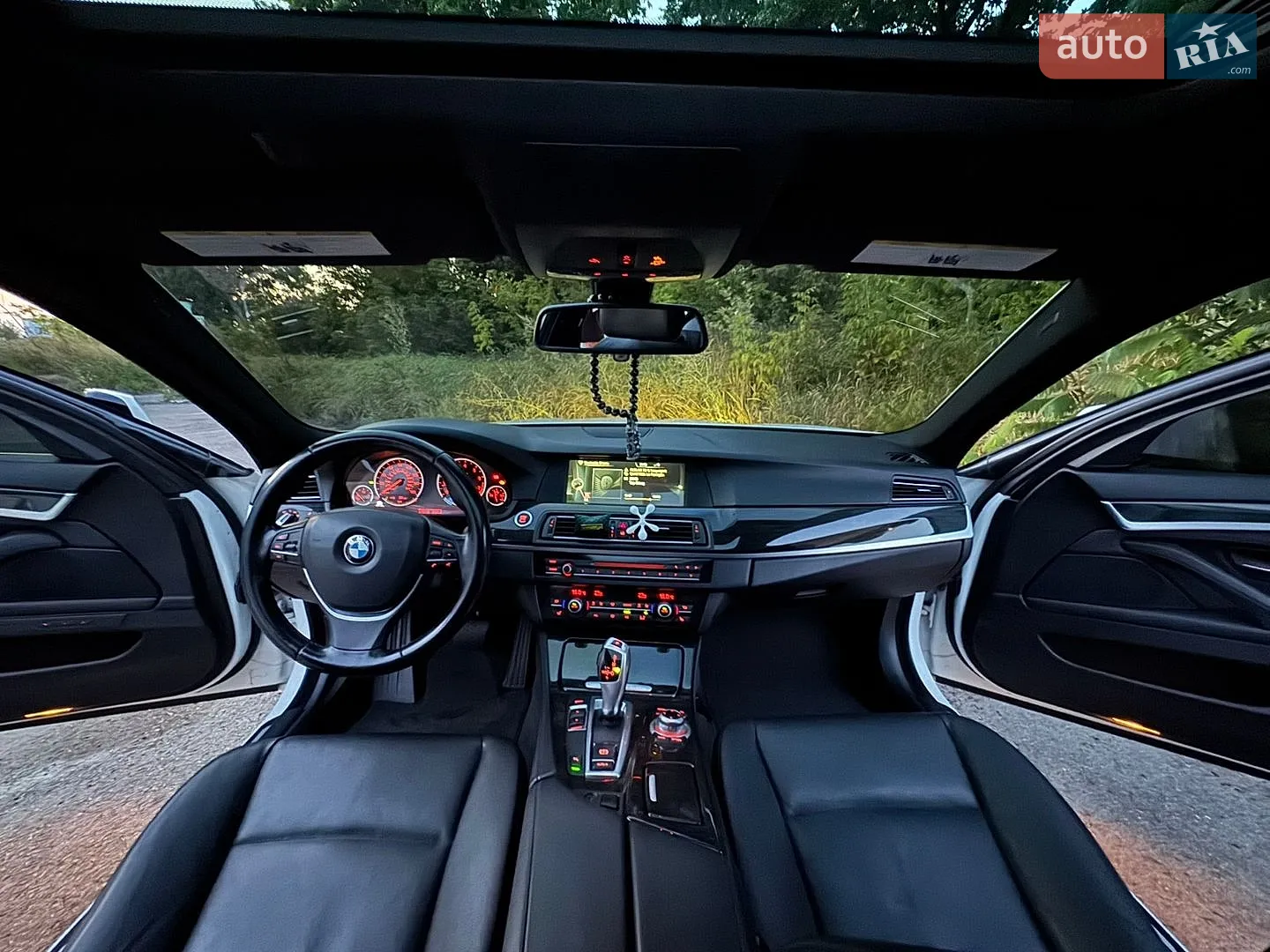 2012 BMW 5er - мініатюра 13