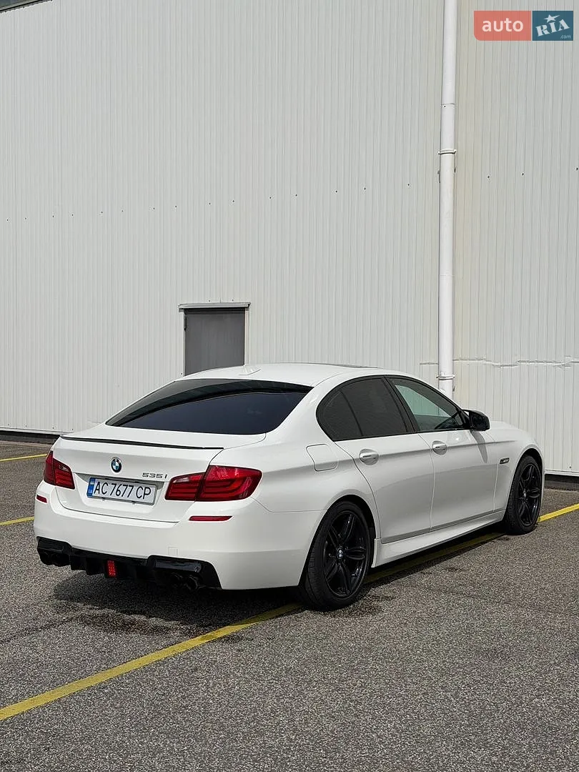 2011 BMW 5er - мініатюра 3