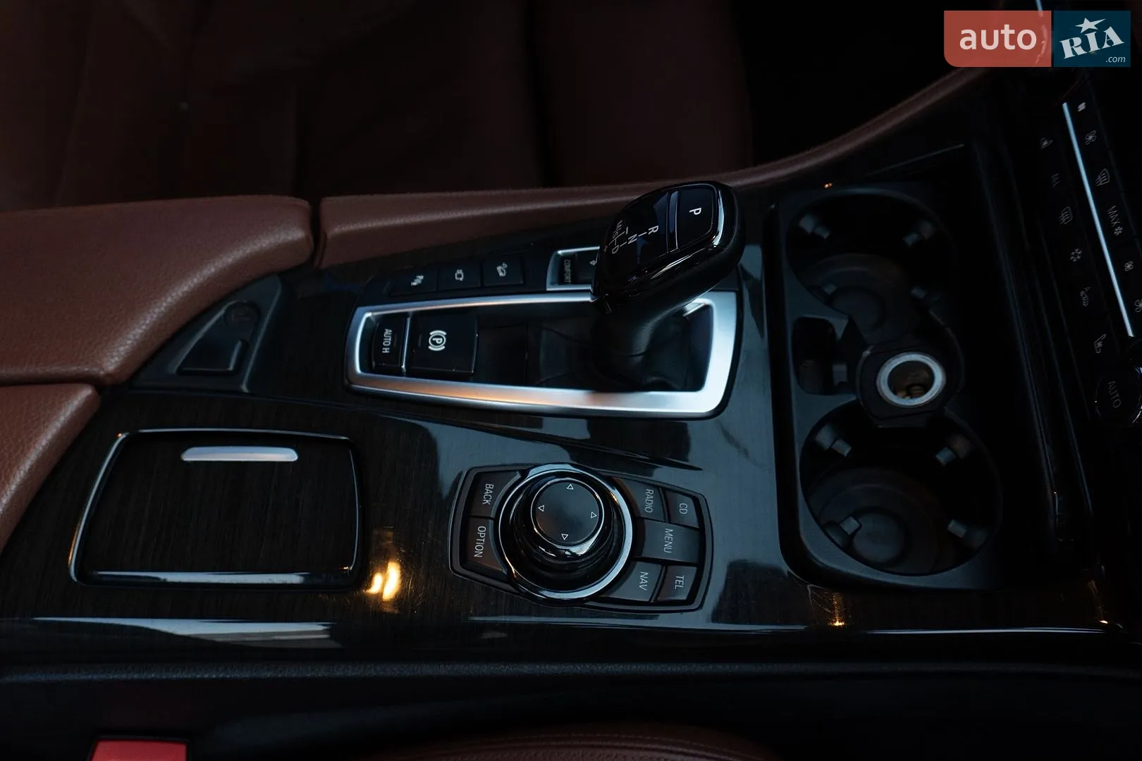 2012 BMW 5er - мініатюра 25