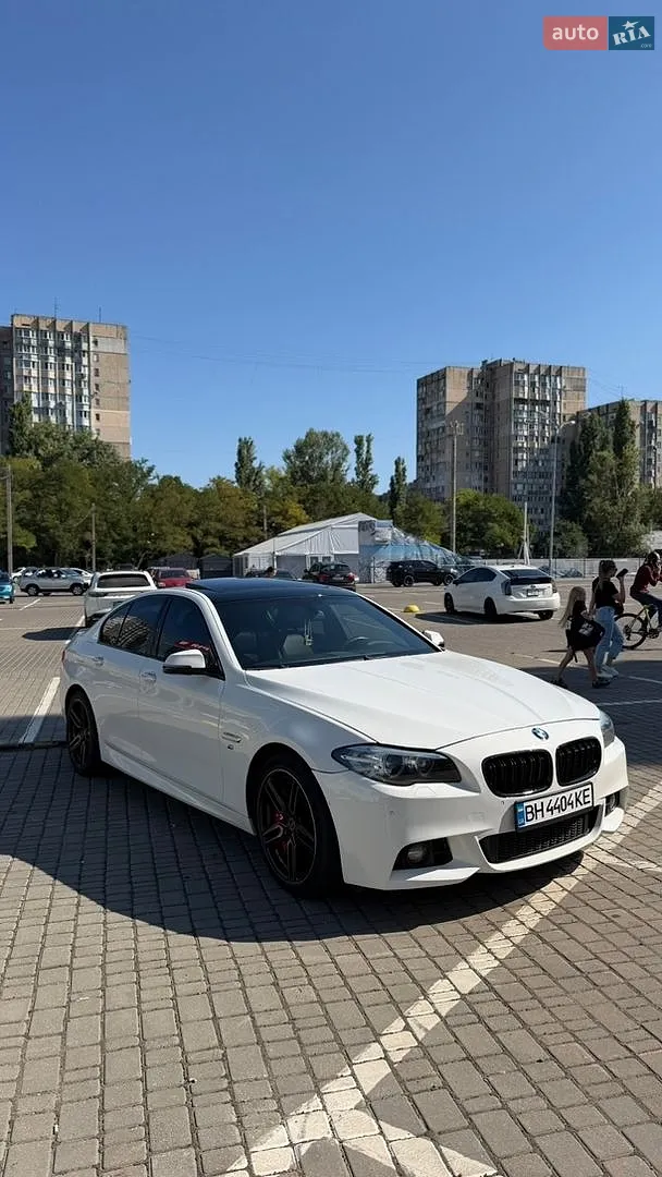2014 BMW 5er - мініатюра 2