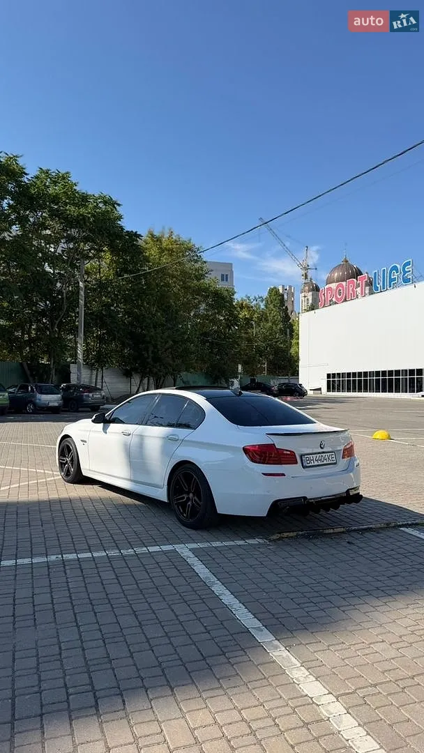 2014 BMW 5er - мініатюра 4