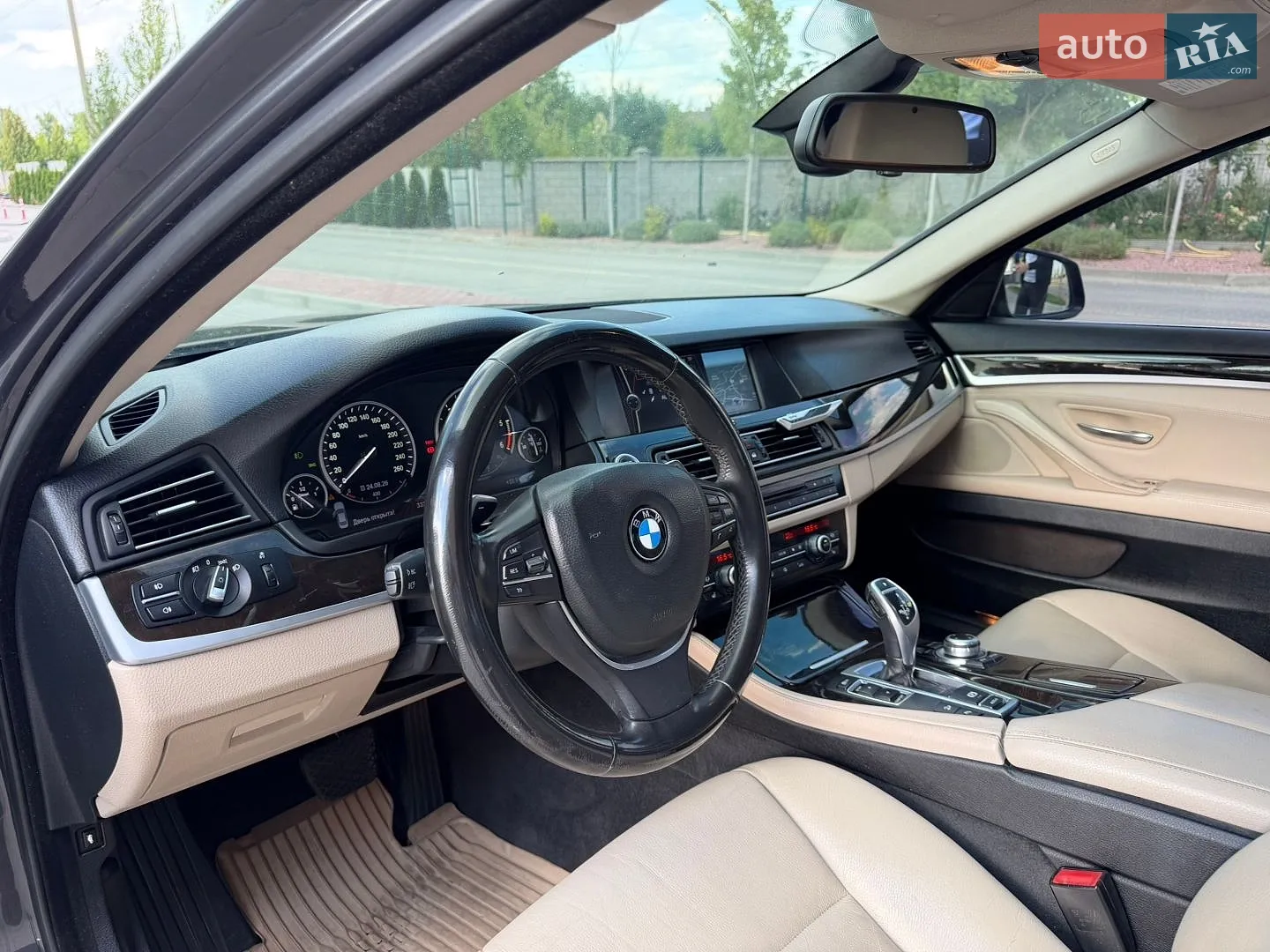 2012 BMW 5er - мініатюра 24
