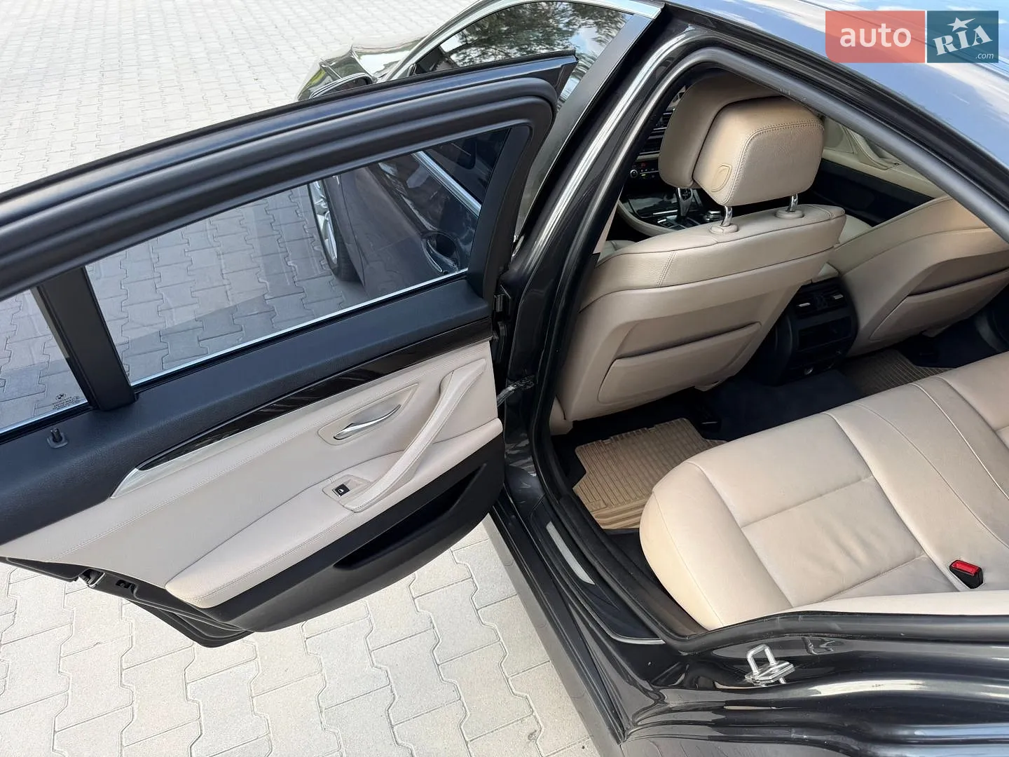2012 BMW 5er - мініатюра 29