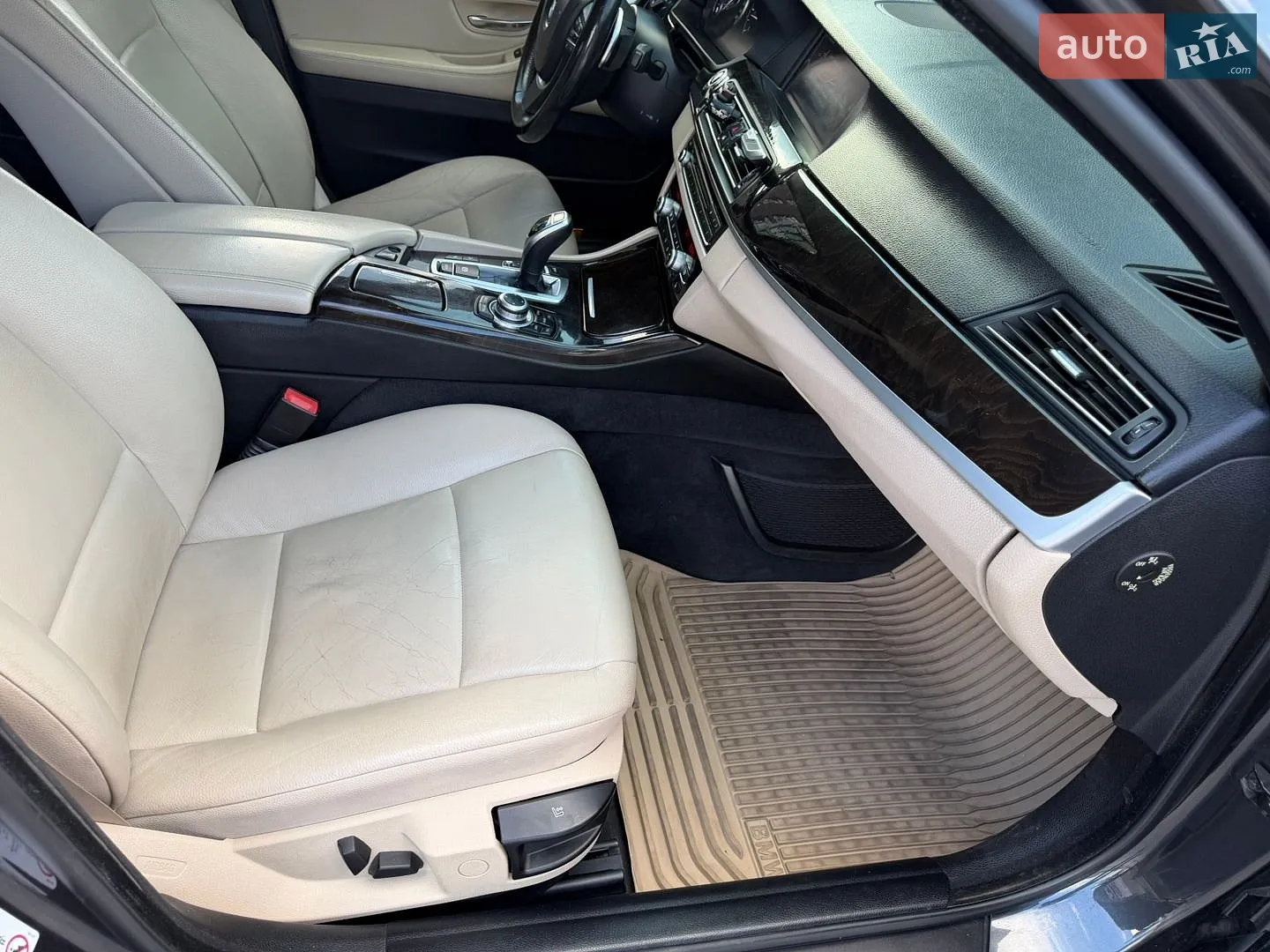 2012 BMW 5er - мініатюра 31