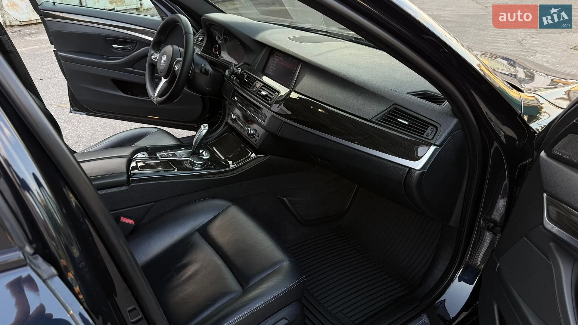 2015 BMW 5er - мініатюра 12