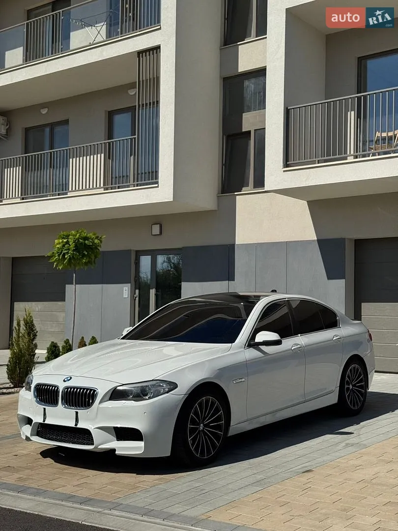 2013 BMW 5er - мініатюра 2