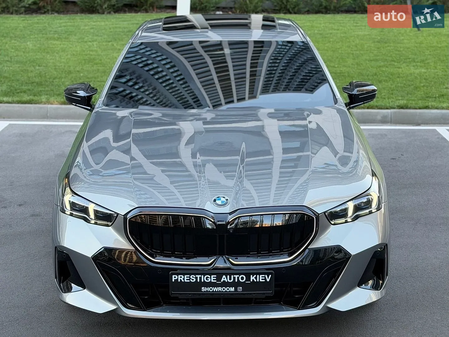 2023 BMW 5er - мініатюра 5