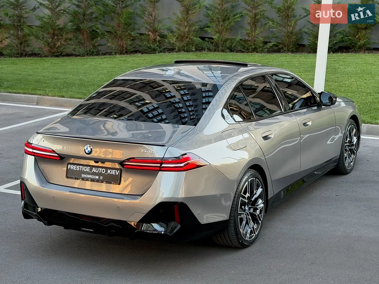 2023 BMW 5er - мініатюра 10